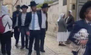 Detienen a un israelí por agredir a una monja cristiana en Jerusalén